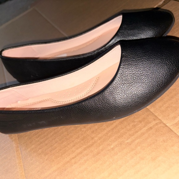 Moda Black Women's Flats - Picture 1 of 4